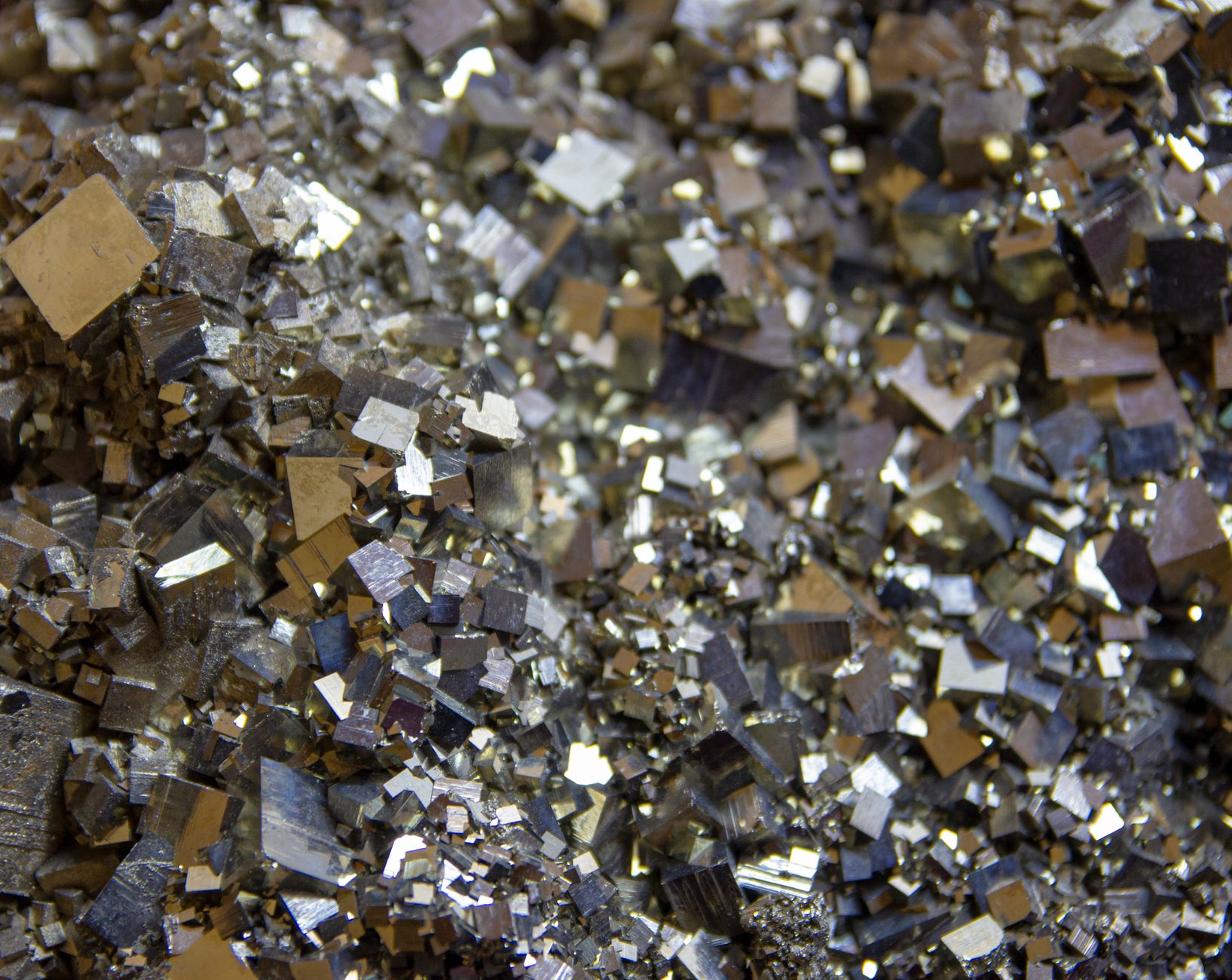 How Is Titanium Made: From Ore to Metal and the Kroll Process Explained